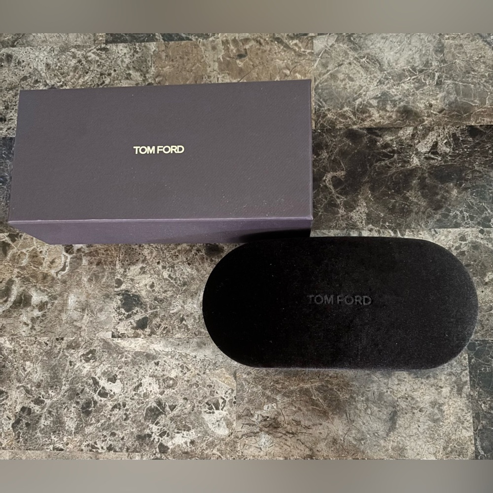 Tom Ford Sunglasses Case Unisex Brown Velvet Clamshell Accessory CASE ONLY